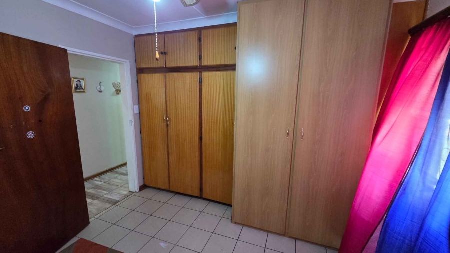 To Let 3 Bedroom Property for Rent in Fleurdal Free State